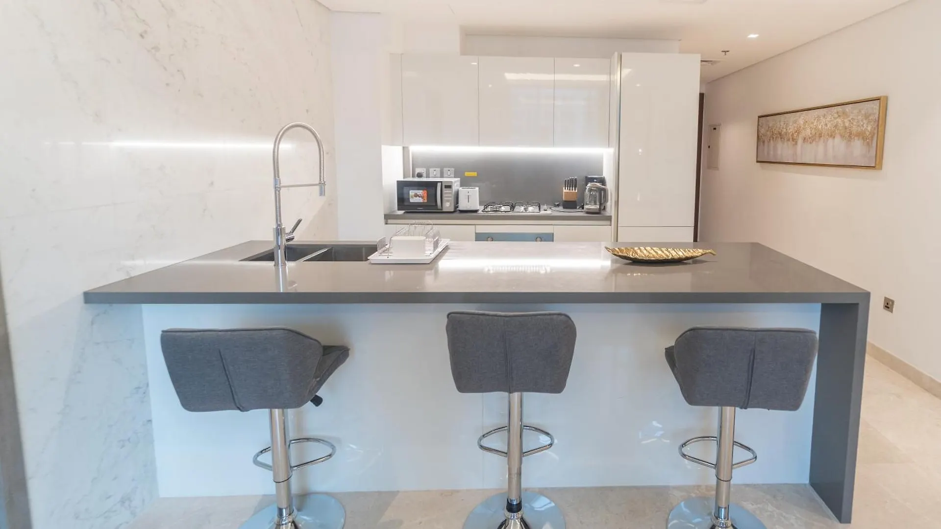 Brown Stone - Omniyat Burj Khalifa View Apartment Dubai