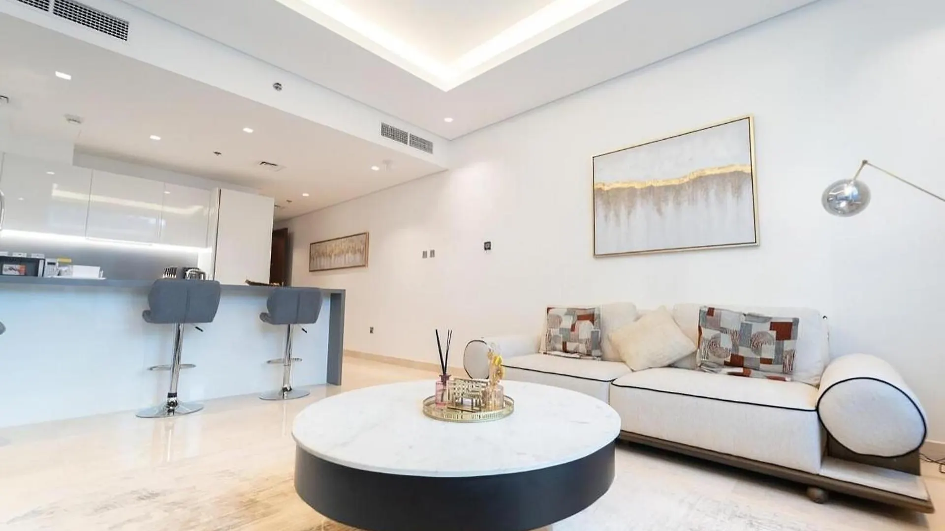 Brown Stone - Omniyat Burj Khalifa View Apartment Dubai