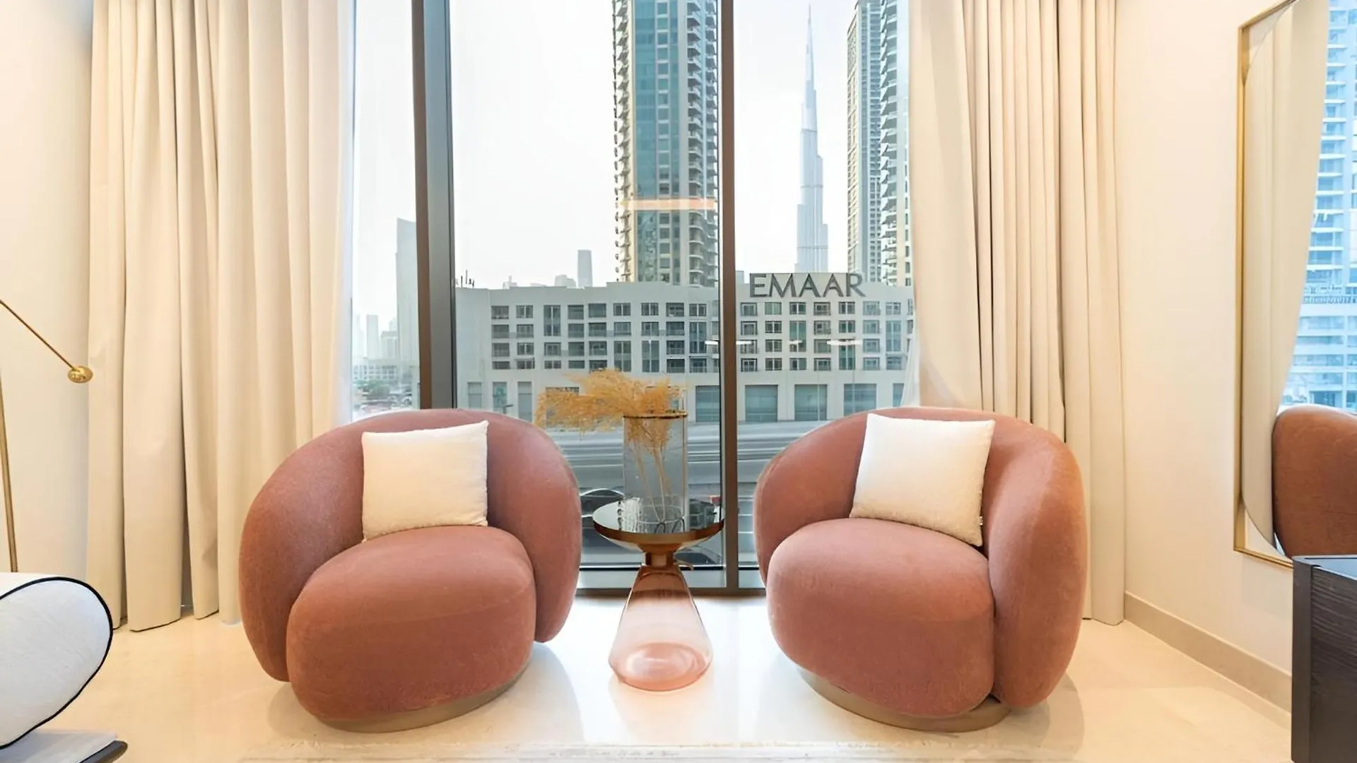 Brown Stone - Omniyat Burj Khalifa View Apartment Dubai