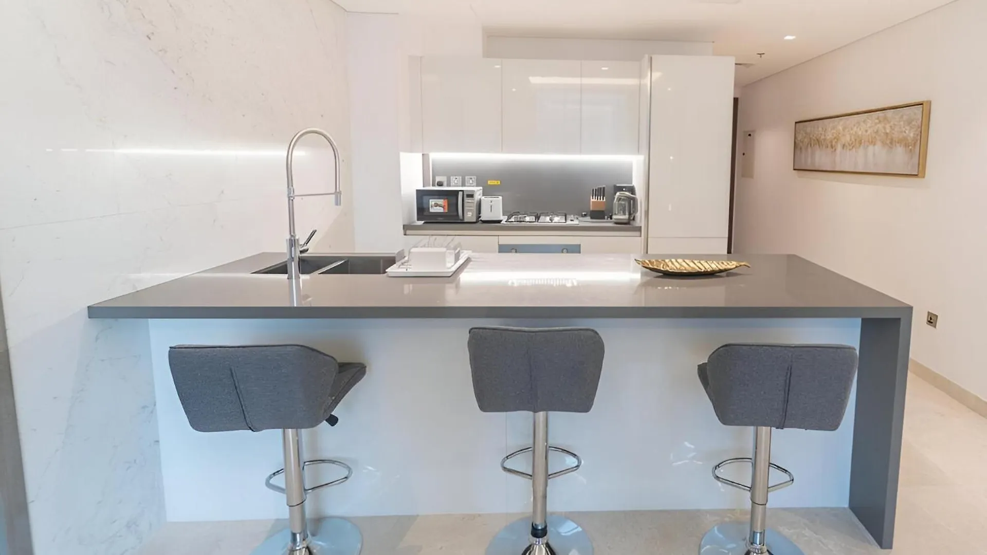 Brown Stone - Omniyat Burj Khalifa View Apartment Dubai